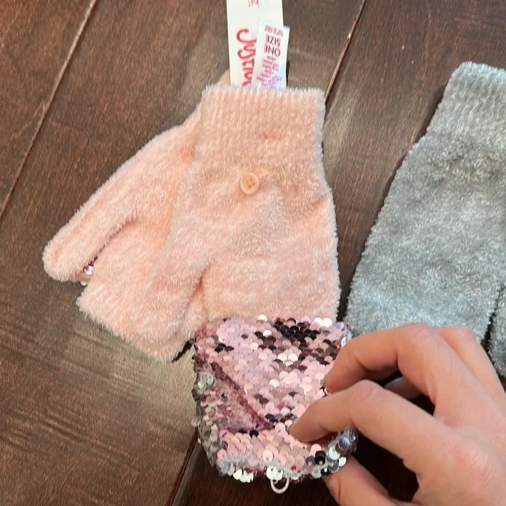 Grey and pink mittens